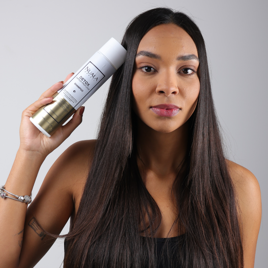 Shampoo Detox de Limpeza Profunda